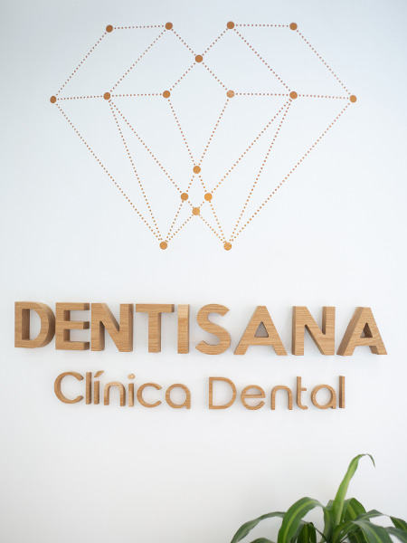 equipo dentisana clinica dental ruzafa valencia